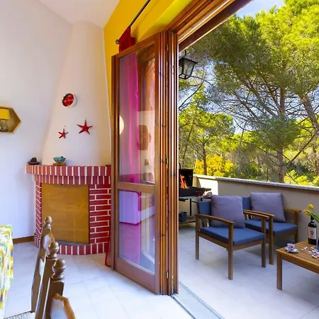 Yellow Sun Retreat - Doppio Terrazzo & Mare 5min Apartament
