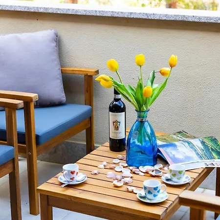 Yellow Sun Retreat - Doppio Terrazzo & Mare 5min