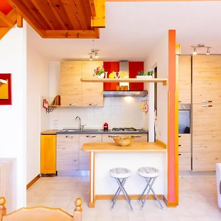 Apartament Yellow Sun Retreat - Doppio Terrazzo & Mare 5min Marina di Sorso
