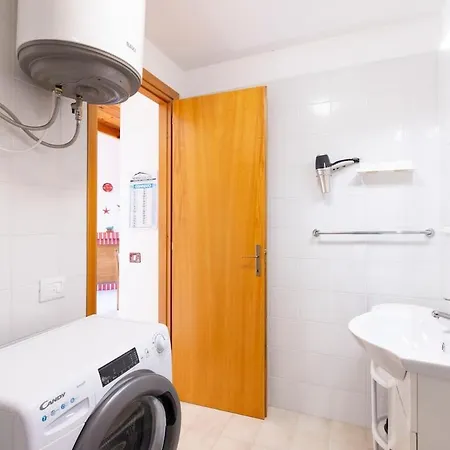 Yellow Sun Retreat - Doppio Terrazzo & Mare 5min Apartman
